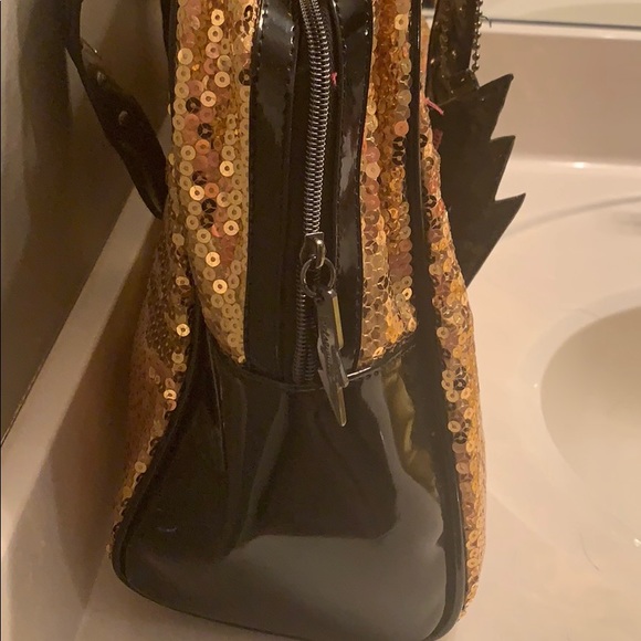 Betseyville (Betsy Johnson) handbag - Picture 4 of 4